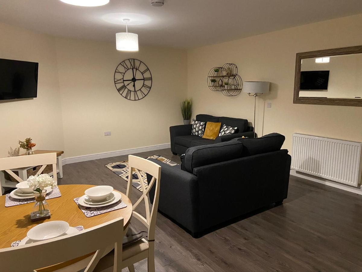 Loch & Ben View Apartment Caol Bagian luar foto