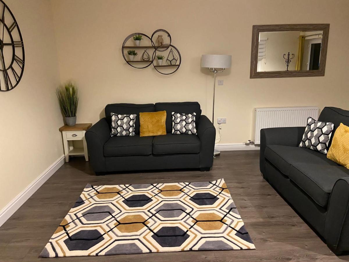 Loch & Ben View Apartment Caol Bagian luar foto